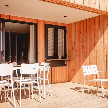 Salines Hotel Hyères Екстериор снимка