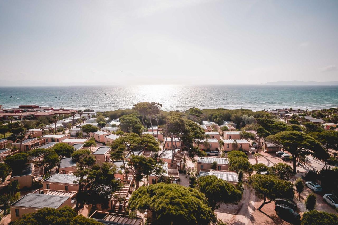 Salines Hotel Hyères Екстериор снимка