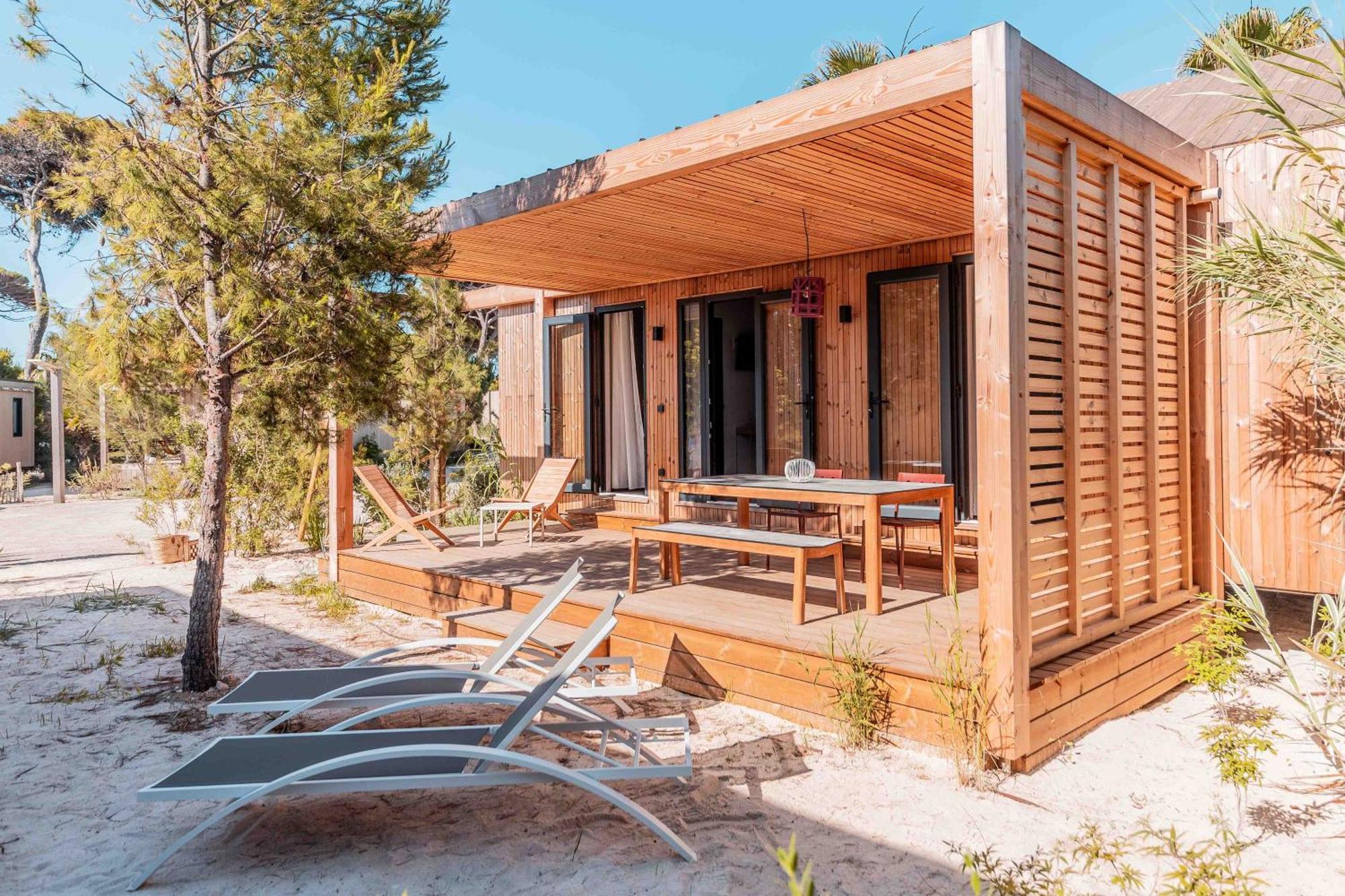 Salines Hotel Hyères Екстериор снимка