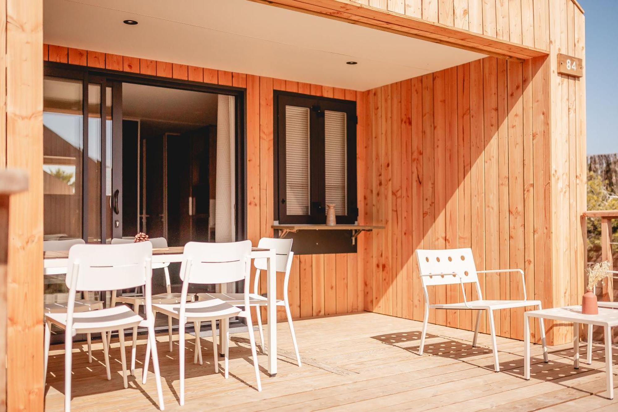 Salines Hotel Hyères Екстериор снимка